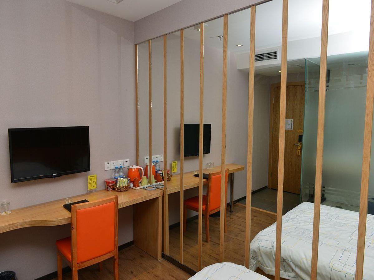 Super 8 Hotel Chaoyang Park South Dongfeng Road Пекин Екстериор снимка
